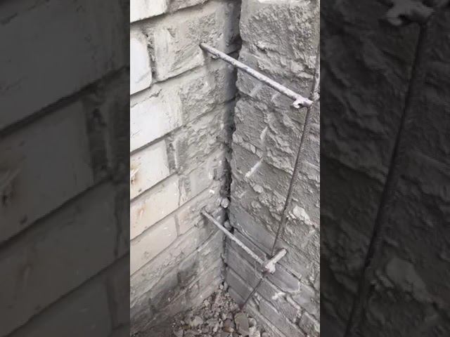 Так решили закрепить пристрой к дому))))