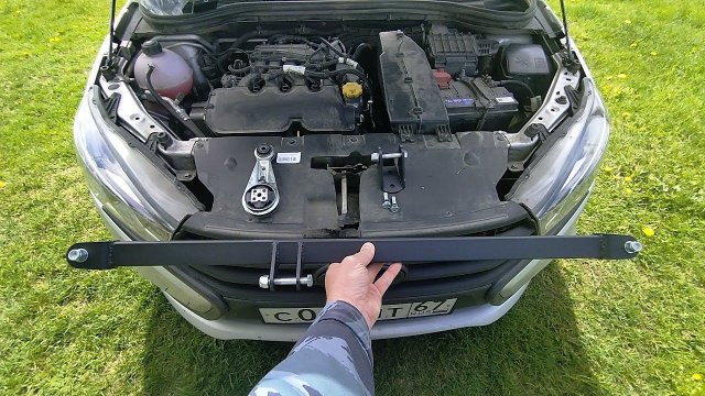 Лада Веста,,,дополнительная опора двигателя !!!
