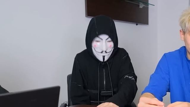 УГАДЫВАЮ ДРУЗЕЙ НА ДЕТЕКТОРЕ ЛЖИ *Такого я не ожидал*