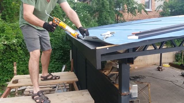 Навес для двух машин своими руками.