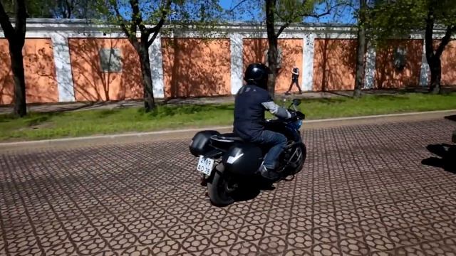 CFMOTO LIVE: мотоблогер XRONIKA ZLOBYCHA на CFMOTO 650 MT