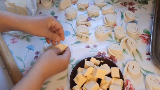 САМСА С СЫРОМ//рецепт из готового слоёного теста//