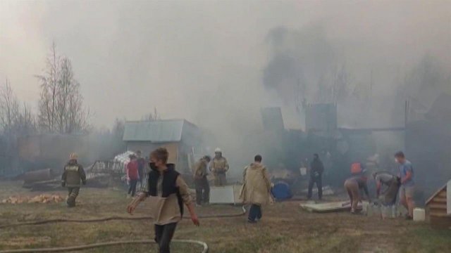 В Курганскую область, где из-за крупных природных пожаров введен режим ЧС, прибыл Александр Куренков