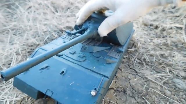 Танк MAUS из пластилина обзор обстрел гиганта