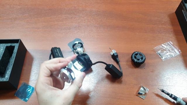 BI-LED mini H4 от Aozoom // Обзор, монтаж, как светит