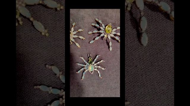 31.10.2023 Бижутерия украшения: броши, серьги, колье ожерелья. Вазелиновое (урановое) стекло!