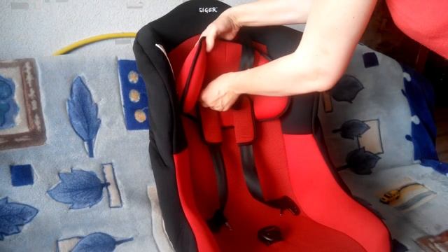 Как собрать автокресло после стирки