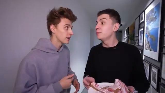 съели 100000 калорий за 24 часа Челлендж