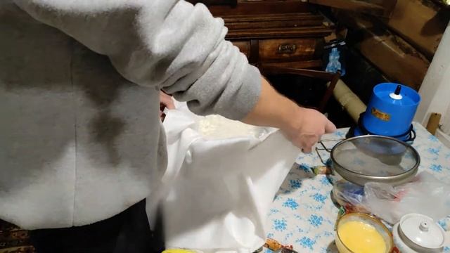 Как сделать творог в домашних условиях I творог из обрата I творог из обезжиренного молока