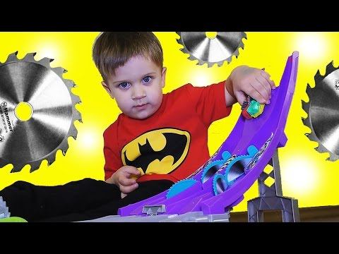 ★ ХОТ ВИЛС Трек Супер ОСТРЫЕ ЛЕЗВИЯ ПИЛА Машинки Пополам Hot Wheels Track Builder Split Speeders