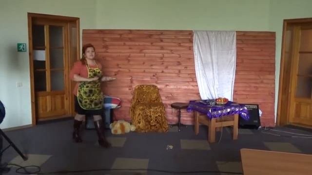 заинтересовка  сценка дочка и мама