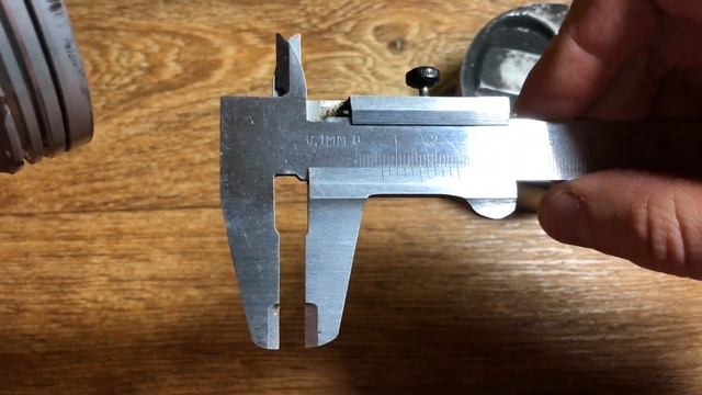 Сравнение безвтыковых поршней Federal Mogul (ДЗВ) ВАЗ 21127 и Мотордеталь Эксперт 21126 для 16 кл