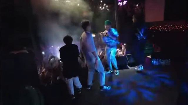 концерт Биг Бойс в том году , был классный🔥🔥✨👍👍👍👍