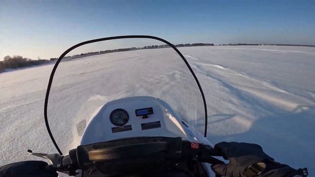 Покатушка на снегоходе Тайга Варяг 550 по берегу озера,торосам и бору