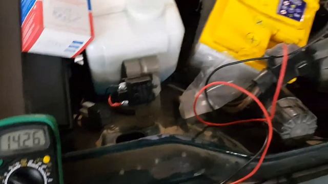 Реле регулятор заряда. Трех режимный на ВАЗ 2107 по ставили Деду
