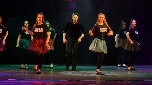 Современные танцы • Школа танцев Metro Dance в Смоленске