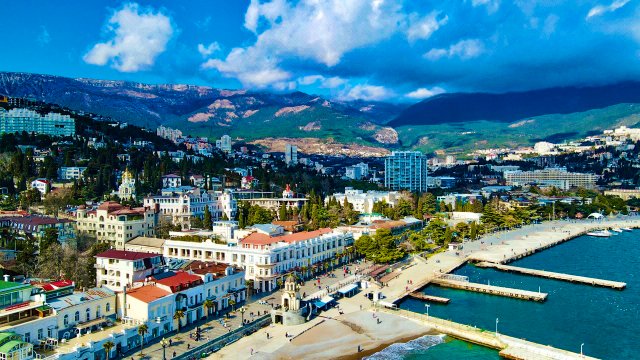 ЯЛТА. ИЗУМИТЕЛЬНЫЙ СЕРВИС в местном ОТЕЛЕ у моря. Ресторан, цены, Вилла Елена. КРЫМ отдых 2024