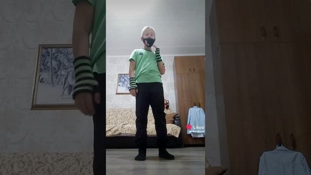 Like_7282813403155266945.mp4