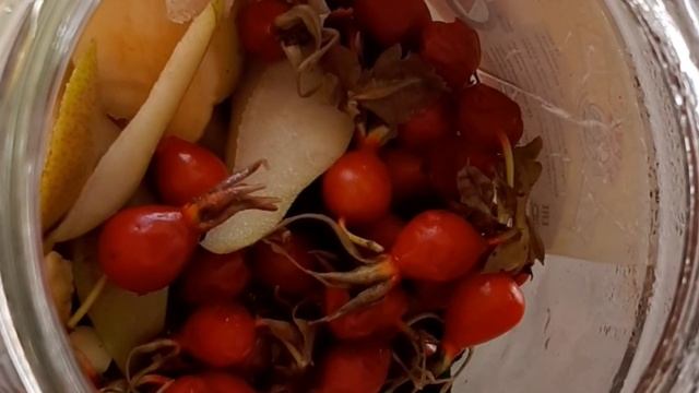 Компот с шиповником на зиму.