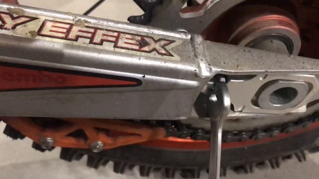 Как натянуть или расслабить цепь на мотоцикле за 10-15 минут. На примере китайского эндуро GR1 F250