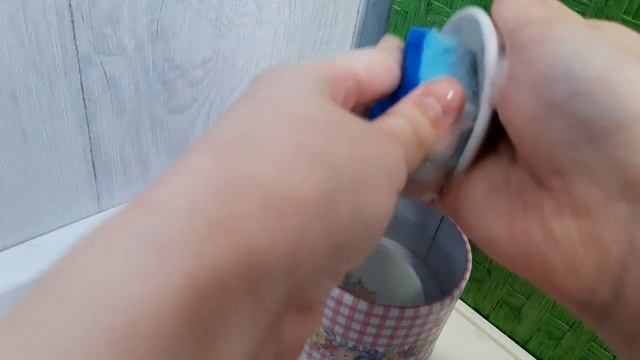 Басик занимается домашними делами!