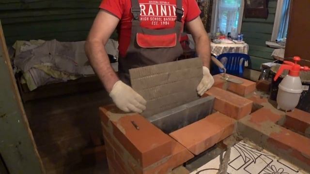 Кладка отопительно варочной печи с лежанкой.