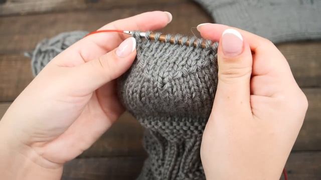 Носочки «Для него» спицами ?