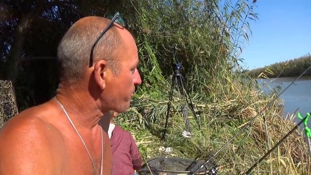 Рыбалка на Раскатах - Часть 6 - Саша и Сазан