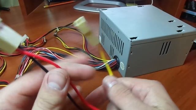 Как подключить автомобильный компрессор к компьютерному блоку питания 12В