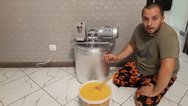 КАК ДЕЛАЕТСЯ КРЕМ МЁД 1 ЧАСТЬ ПРИОБРЁЛ КРЕМОВАЛКУ ОТ ЯРОСЛАВА