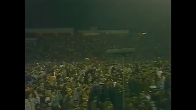 Кино - Виктор Цой - В наших глазах