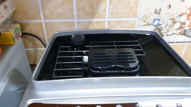 Распаковка — Кофемашина DeLonghi Magnifica S Smart ECAM 250.23 SB