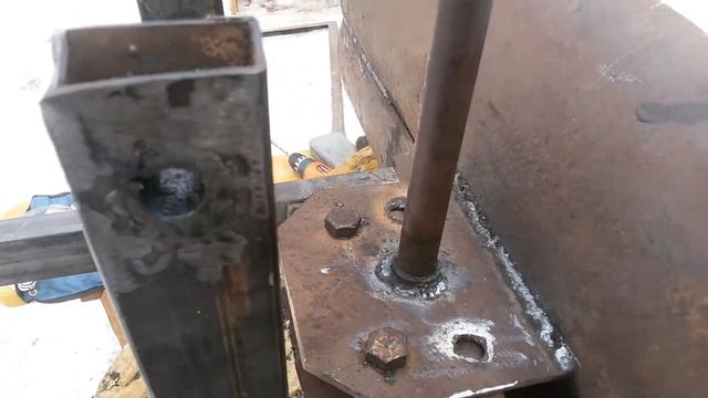 Отвал  для  уборки  снега  для  мотоблока  Хусварна  TF  338