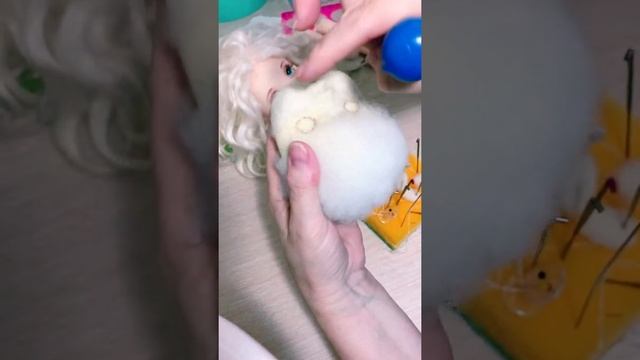 Валяние личика куколки