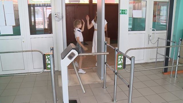 Детская СберКарта удобный и незаменимый помошник для ребят от 6 до 14 лет