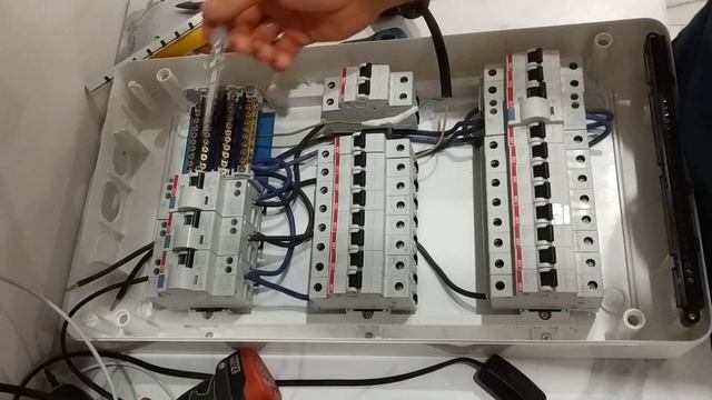 Сборка электрического щита,для частного дома .
