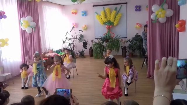 Маленькие модницы
