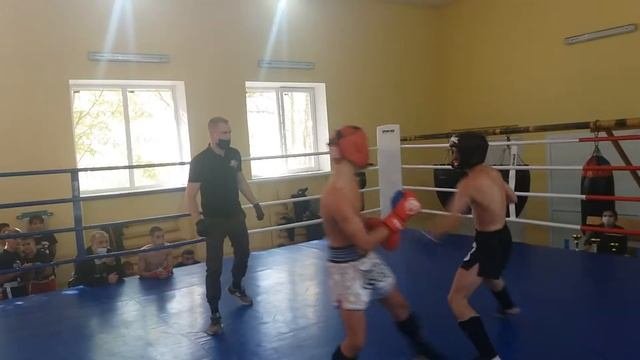 Кикбоксинг 16-17 лет 55 кг