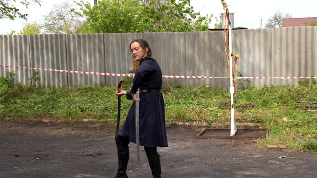 Фланкировка Под Музыку.Танец с саблями. Русские народные танцы. Русские развлечения.
