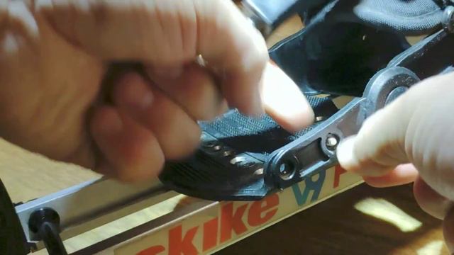 Skike V9 Fire. How to extend bindings for big foot sizes