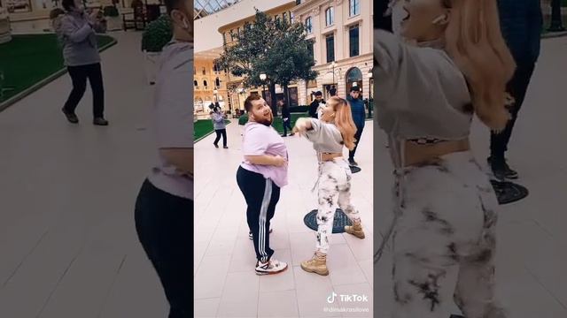 Танцы классные:)