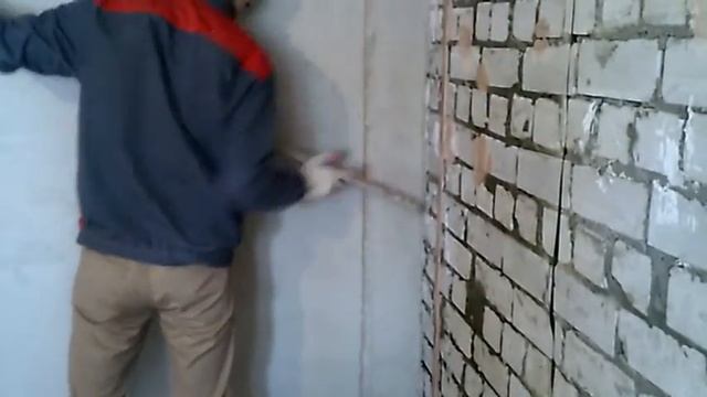 подрезка штукатурки