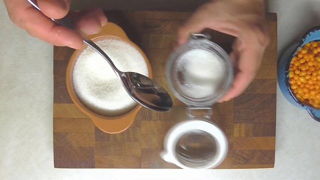 Облепиха с сахаром на зиму без варки и заморозка ? 2 способа заготовки облепихи