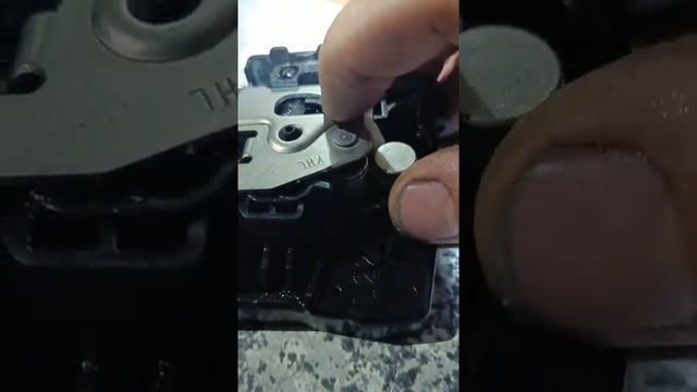 киа спортейдж 4 проблемы с замком водительской двери при разблокировки автомобиля