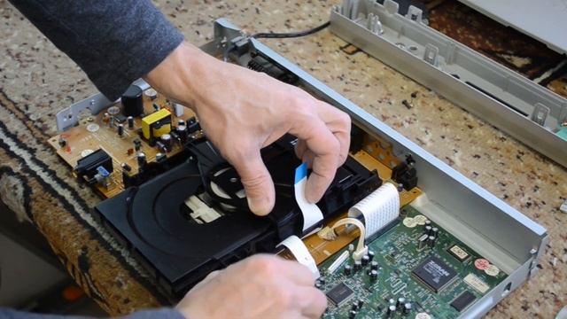 Ремонт DVD проигрывателя