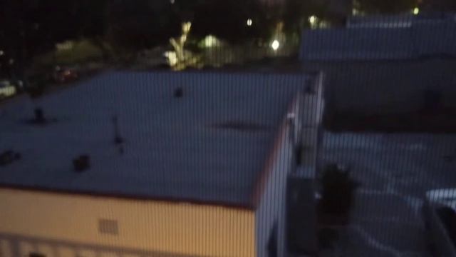 Закат окончил теплый летний вечер...