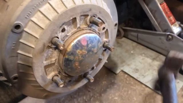 КАК БЫСТРО СНЯТЬ ТОРМОЗНОЙ БАРАБАН НА НИВЕ