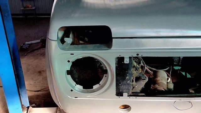 Замена передних крыльев и панели нива.