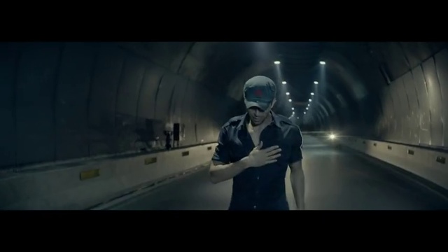 Enrique Iglesias - Bailando