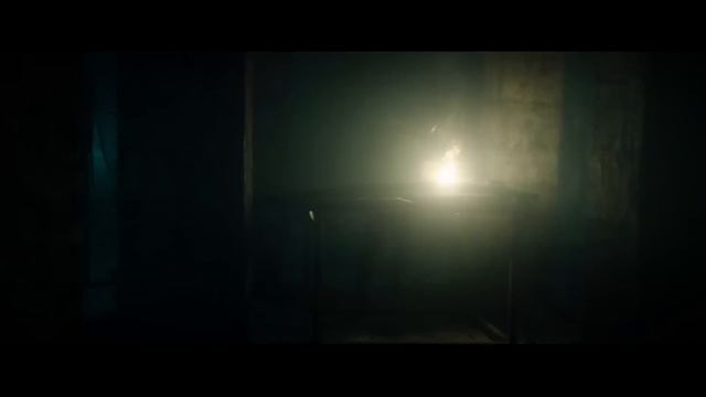 [Фальшивый] Обзор Фильма СИНЯЯ БЕЗДНА 2